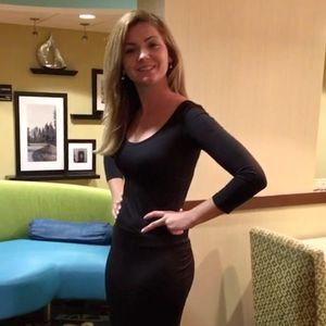 Meet your Posher, Cara